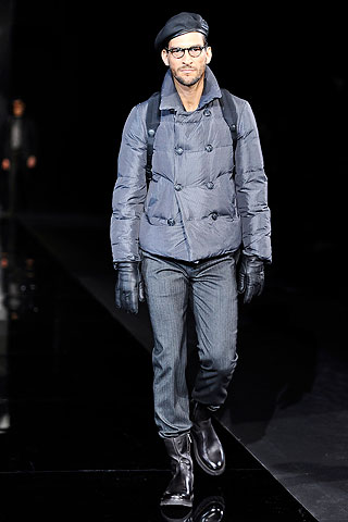 Giorgio Armani / - 2010-2011
